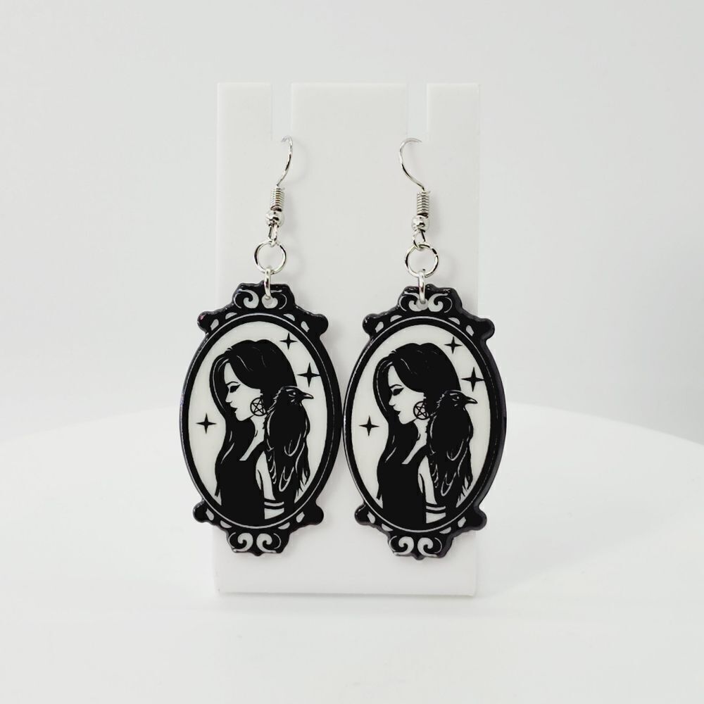 Fashion Witchy Raven Woman Dangle Earrings Acrylic Goth Gothic Drop Earrings